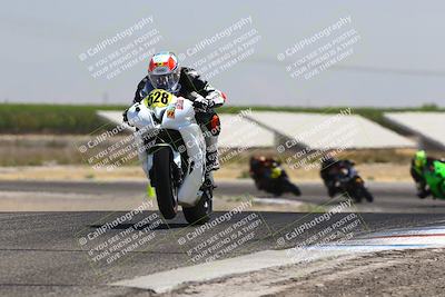 media/Aug-03-2025-TrackDaz (Sun) [[bf4a71acf9]]/A Group/12pm (Wheelie Bump)/